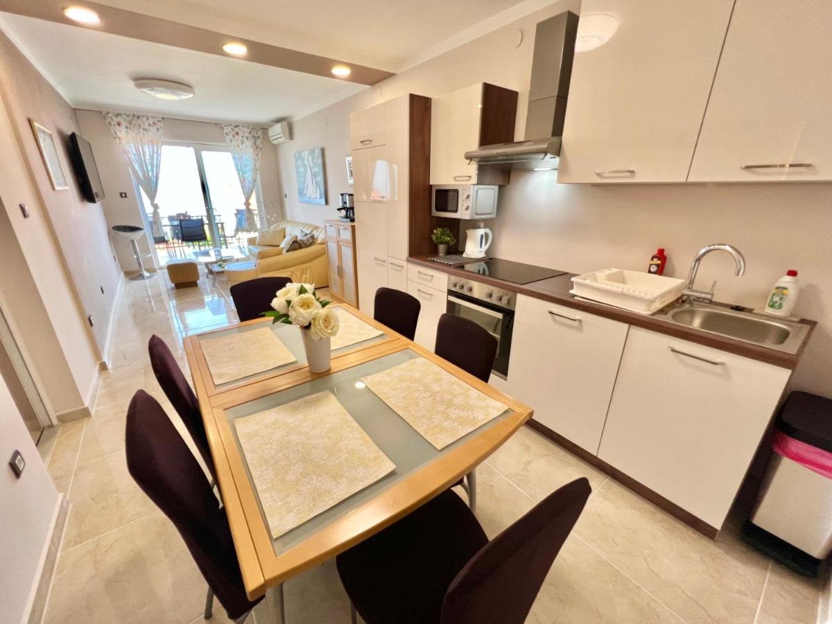 Apartmani Jasminka Dramalj Buitenkant foto