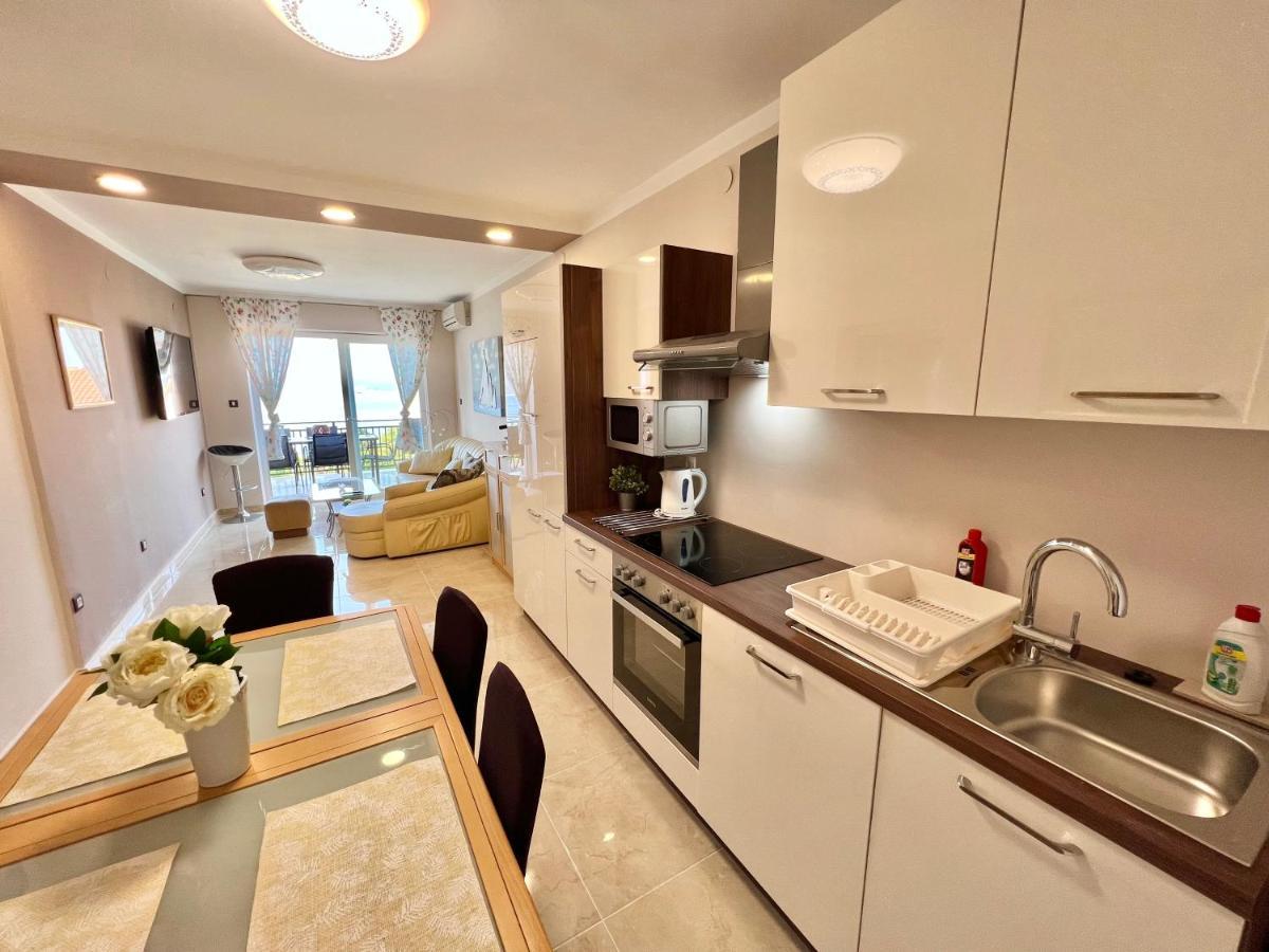 Apartmani Jasminka Dramalj Buitenkant foto