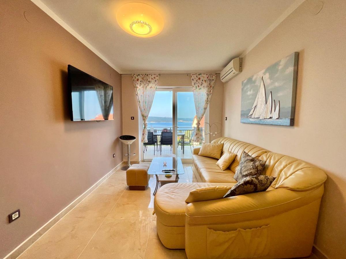 Apartmani Jasminka Dramalj Buitenkant foto