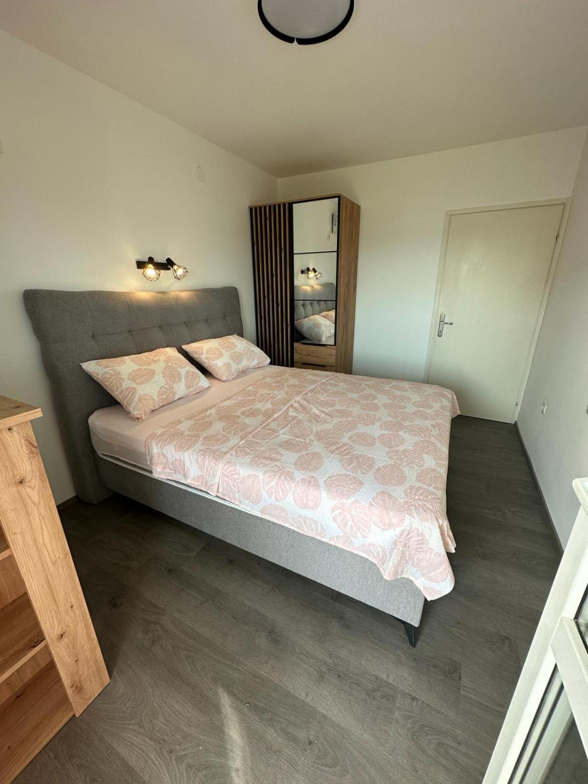 Apartmani Jasminka Dramalj Buitenkant foto